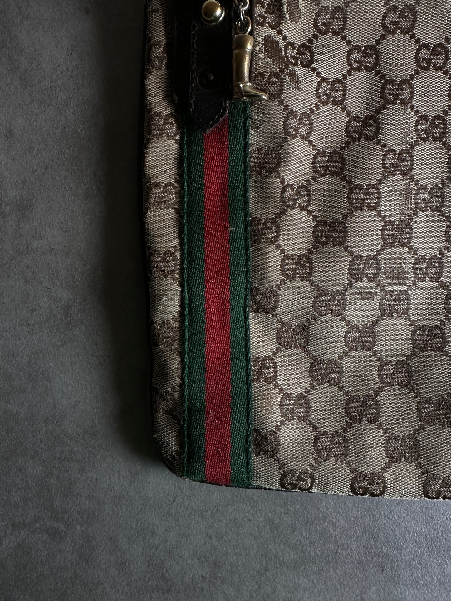 Gucci Massenger Bag